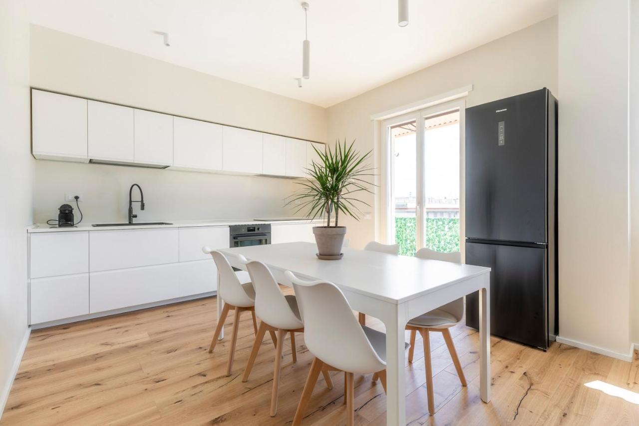La Dolce Vita - Sunny Penthouse Trastevere Station 100Sqm روما المظهر الخارجي الصورة