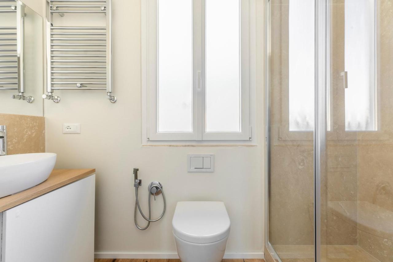 La Dolce Vita - Sunny Penthouse Trastevere Station 100Sqm روما المظهر الخارجي الصورة