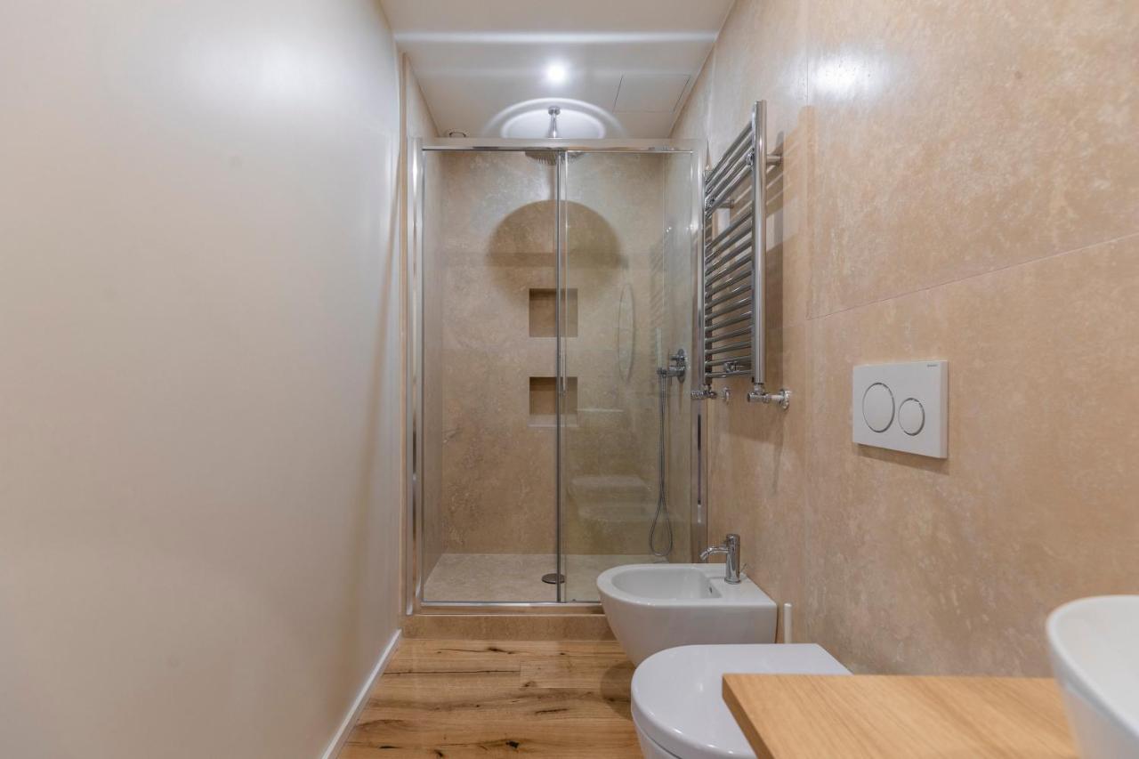 La Dolce Vita - Sunny Penthouse Trastevere Station 100Sqm روما المظهر الخارجي الصورة