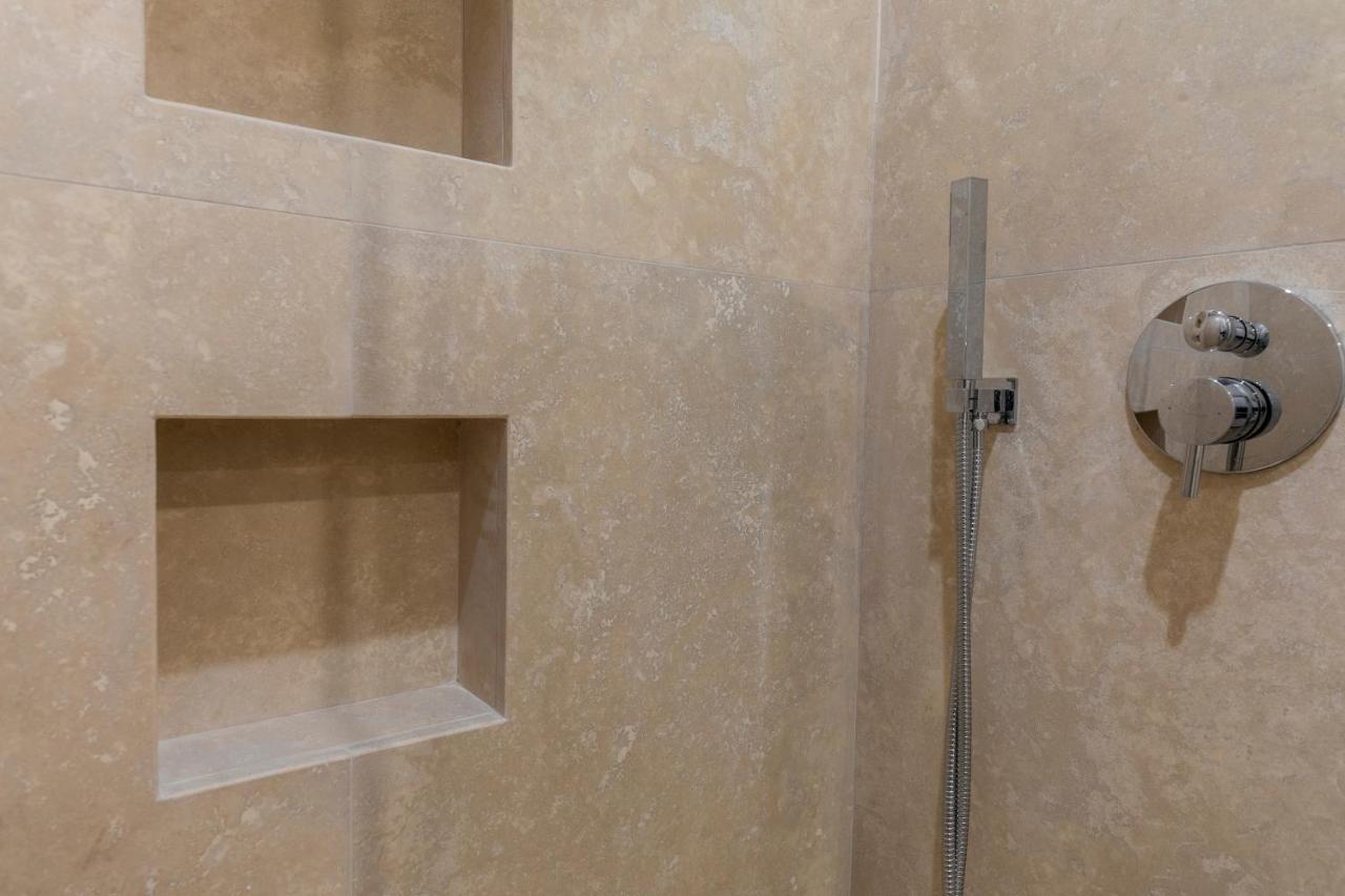La Dolce Vita - Sunny Penthouse Trastevere Station 100Sqm روما المظهر الخارجي الصورة